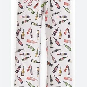 Brief insanity lounge pants. No bunching, itching or restrictions super comfy.